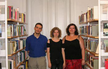Das Foto zeigt uns Azubis: v.l.n.r. Michèle Wegner, Saskia Jähner und Anja Kammel